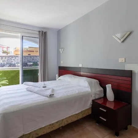 Flatguest La Estrella Apartment Telde